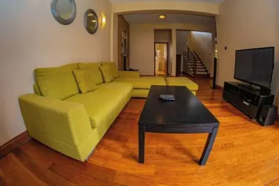 Image de Pool View Apartment