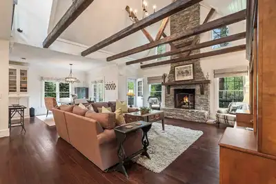 Image de Grayling Cottage - Walk to Highlands Main Street