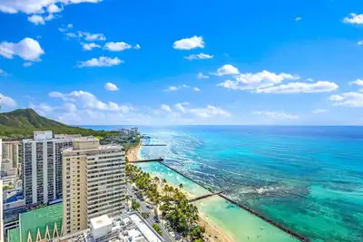 Image de Luxury Oceanfront High Floor @ Waikiki Beach Tower