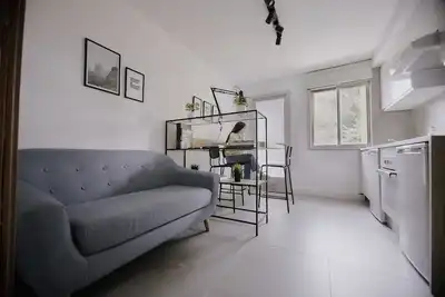 Image de Hostel just 2 minutes from the beach!