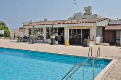 Image de \nOASIS-Sea View, Beach across the road, Pool, Stylish Apat. , Amazing Location!