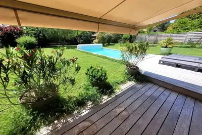 Image de Maison complète proche de Lyon, au calme, village