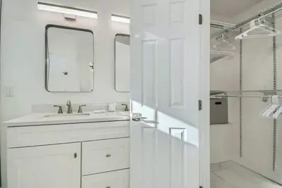 Image de Lovely 3 Bdr / 3 Ba - 20 Min Denver