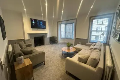 Image de Newly refurbished Grade Ii listed townhouse in the heart of Margate.
