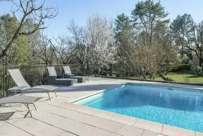 Image de Casa-Catherine jolie villa piscine et grand jardin