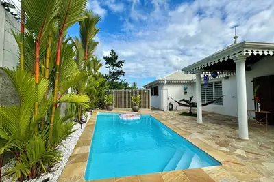 Image de Cottage Palmier Rouge
