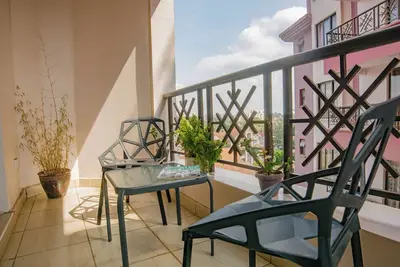 Image de Relaxing, Airy & Homely Apartment; close to malls