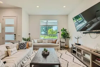 Image de Boulder Luxury Modern Furnished Townhouse