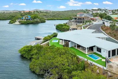 Image de Dolce Vita Beach, Waterfront Bungalow C at Jan Sofat with Private Beach