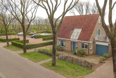 Image de Vacation apartment on 1st floor in the village of Ballum on the Island Ameland.