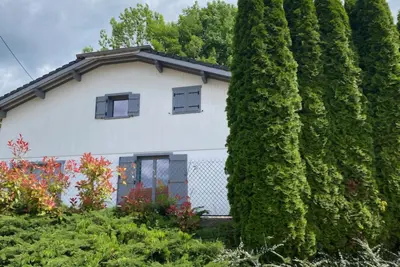 Image de Chalet 12 personnes Hautes Vosges pour un bon bol d'air en été comme en hiver! 🌲