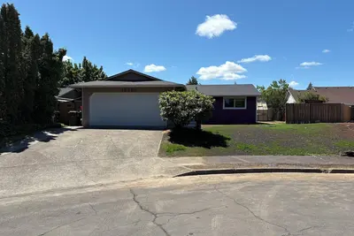 Image de Relaxing 3-Bedroom Home, near Intel & Nike! Public transit 5 min away!