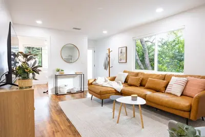 Image de Levy Park Midtown Home Close to Fsu; 3 Bed 2 Bath