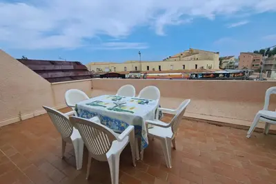 Image de Appartement 2 pièces en duplex, proche plage, parking privé