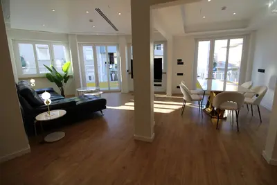 Image de Your Home in Lisbon!