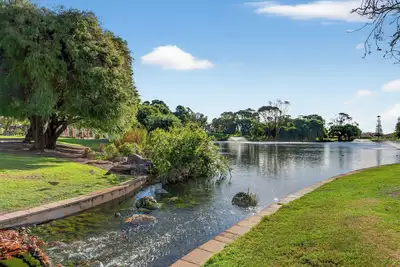 Image de Stylish Corporate Stay with Wi-Fi & Parking