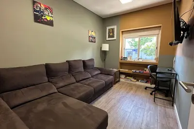 Image de Renovated apartment with design and cozy private garden