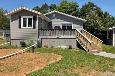 Image de Charming 1-bedroom cottage with WiFi and Ac in lovely Chelton