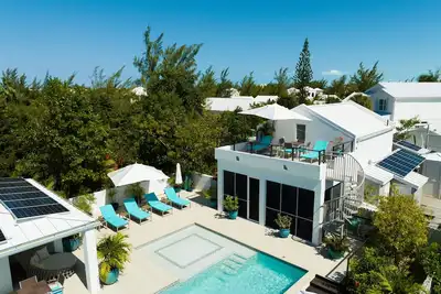 Image de Xoxo – Cottage, is a newly renovated 1 bed cottage in Grace Bay.