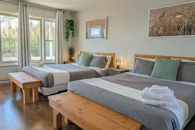 Image de Studio 11 | 2 min du Bord de l'eau | Foyer &Barbecue