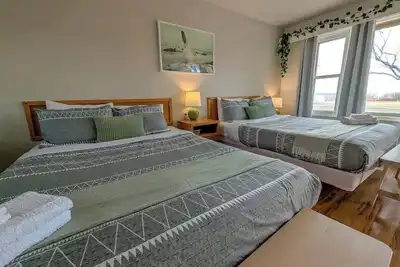 Image de Studio 15 | 2 min du Bord de l'eau | Foyer &Barbecue