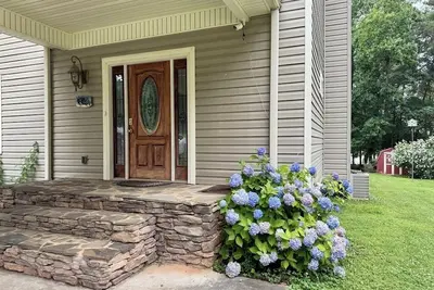 Image de DreamShare - Lakefront Multi-Family Home on Lake Hartwell in Lavonia, Ga