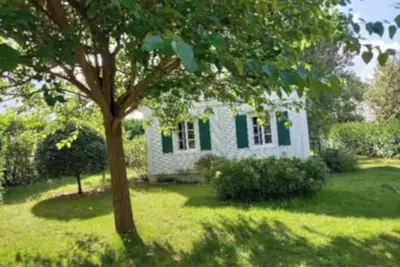 Image de \"chalet historique de charme proche de la mer\"