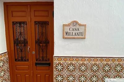 Image de \"Casa MillantĂş\": cozy traditional house with a jacuzzi on the terrace