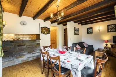 Image de 3 Pièces pour 6 Personnes