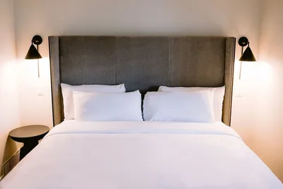 Image de Escape in 2 Units w/Fireplace, Outdoor Pool, Golf Course - Relaxation Awaits!