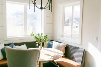 Image de 2 Rejuvenating Oasis w/Resort Amenities, w/Outdoor Access - Your Perfect Getaway