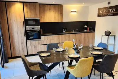 Image de 3 Pièces pour 6 Personnes