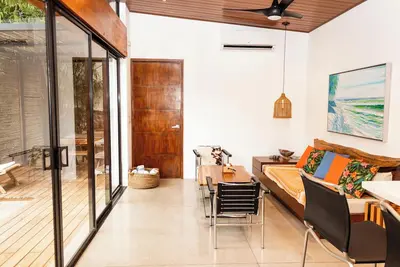 Image de Los Padrinos Compound @Surf City + Ac + Pool + Wifi #2