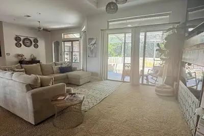 Image de Tranquil 4 bedroom 3 bathroom home in blue water Bay 6 miles from Destin beaches