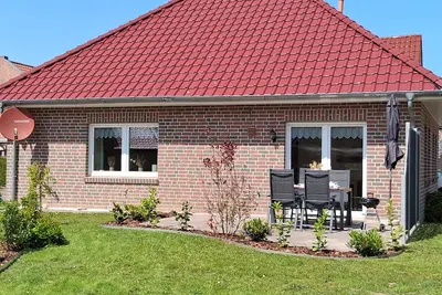 Image de Single-storey vacation home bungalow with wallbox in a quiet location in Weener