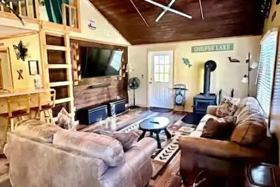 Image de Escape to a cozy getaway in the White Mountains! Bonus: free early check-in!