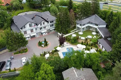 Image de Rakovica Resort - Apartment with Shared Pool 2