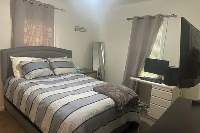 Image de Charming 2-bedroom house with Ac, WiFi in awesome Kalamazoo