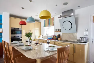 Image de 252 Aldeburgh Townhouse, Aldeburgh High St - Only a stones throw from the beach - Aldeburgh Coastal