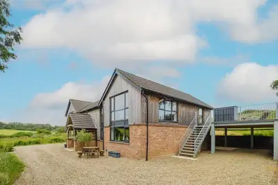 Image de Sandown, sleeps 12 - near Snape Maltings & Aldeburgh -Aldeburgh Coastal Cottages