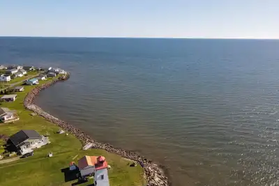 Image de Beautiful Beach House with Ocean Views