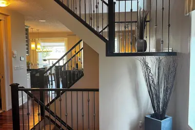 Image de Executive luxury living on a green space