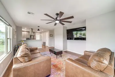 Image de Newly Renovated Unit Near Dtwn Tulsa & Hospitals!