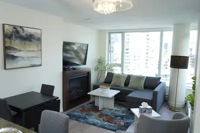 Image de Heart of the City / Free Parking | Pool | HotTub