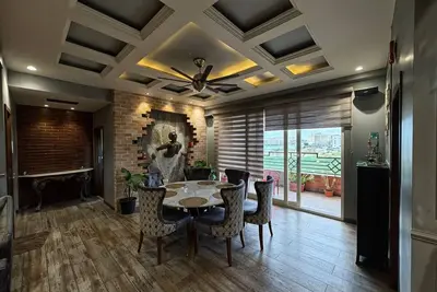 Image de Lake View Penthouse 2bkh in Hyderabad by Homeyhuts