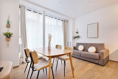 Image de Appartement cosy 2 pièces/4 pièces – Paris 8e/Saint-Lazare