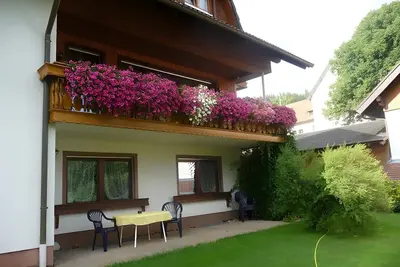 Image de Appartement 'Nr 1 Dg' avec jardin partagé, balcon et Wi-Fi