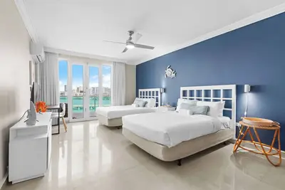 Image de Old San Juan | Seaside Studio | Veranda | Ocean Vista