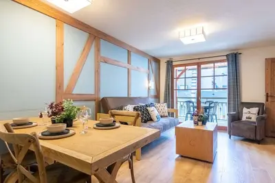 Image de Appartement Duplex Centre-Ville avec Piscine et WiFi