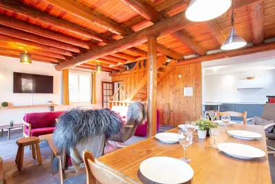 Image de Chalet typique rénové à Soulan, 4 chambres, 9 pers.